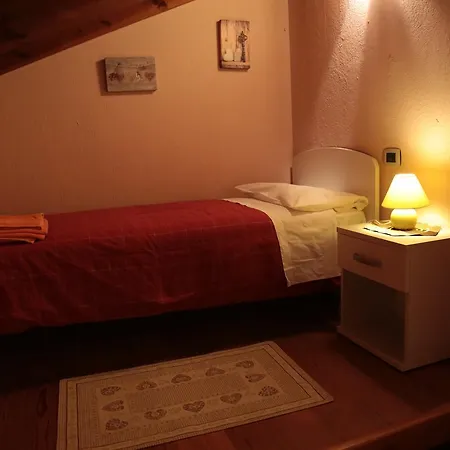Vecchio Torchio Di Couette-café 2*